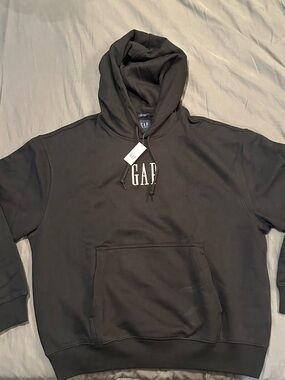 GAP Adult Heavyweight Oversized Logo Hoodie